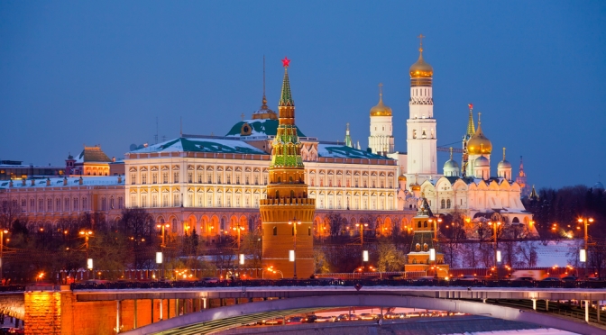 (FULL) WA International News Network - Page 33 Moscow-kremlin-night