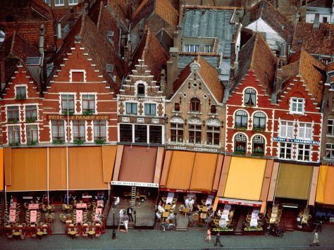 Grote_Market_Brugge_Belgiu